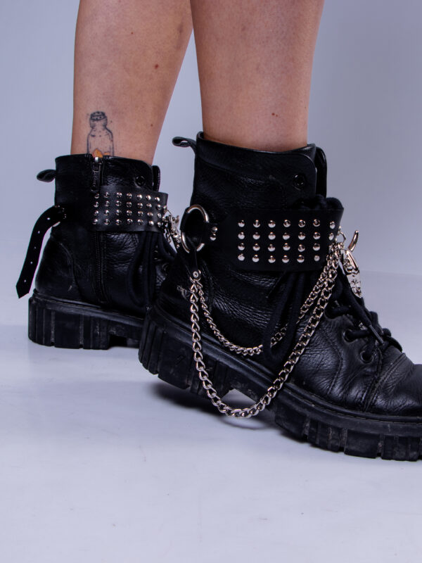 Bootstrap Runnin' with the Devil - Imagem 3