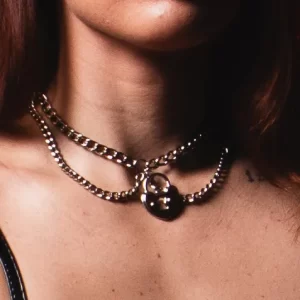 Choker Hide your heart