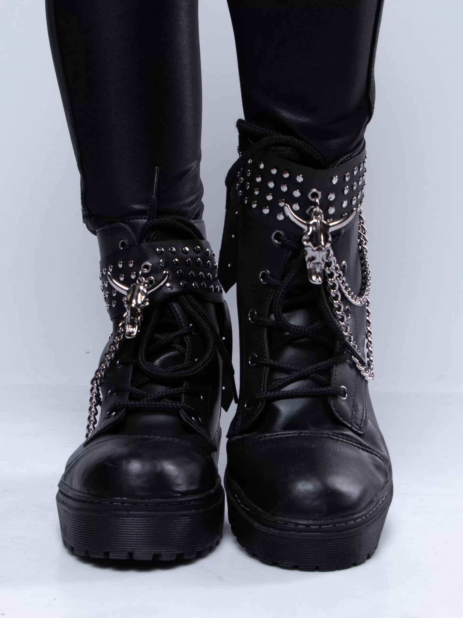 Bootstrap Runnin' with the Devil (par)